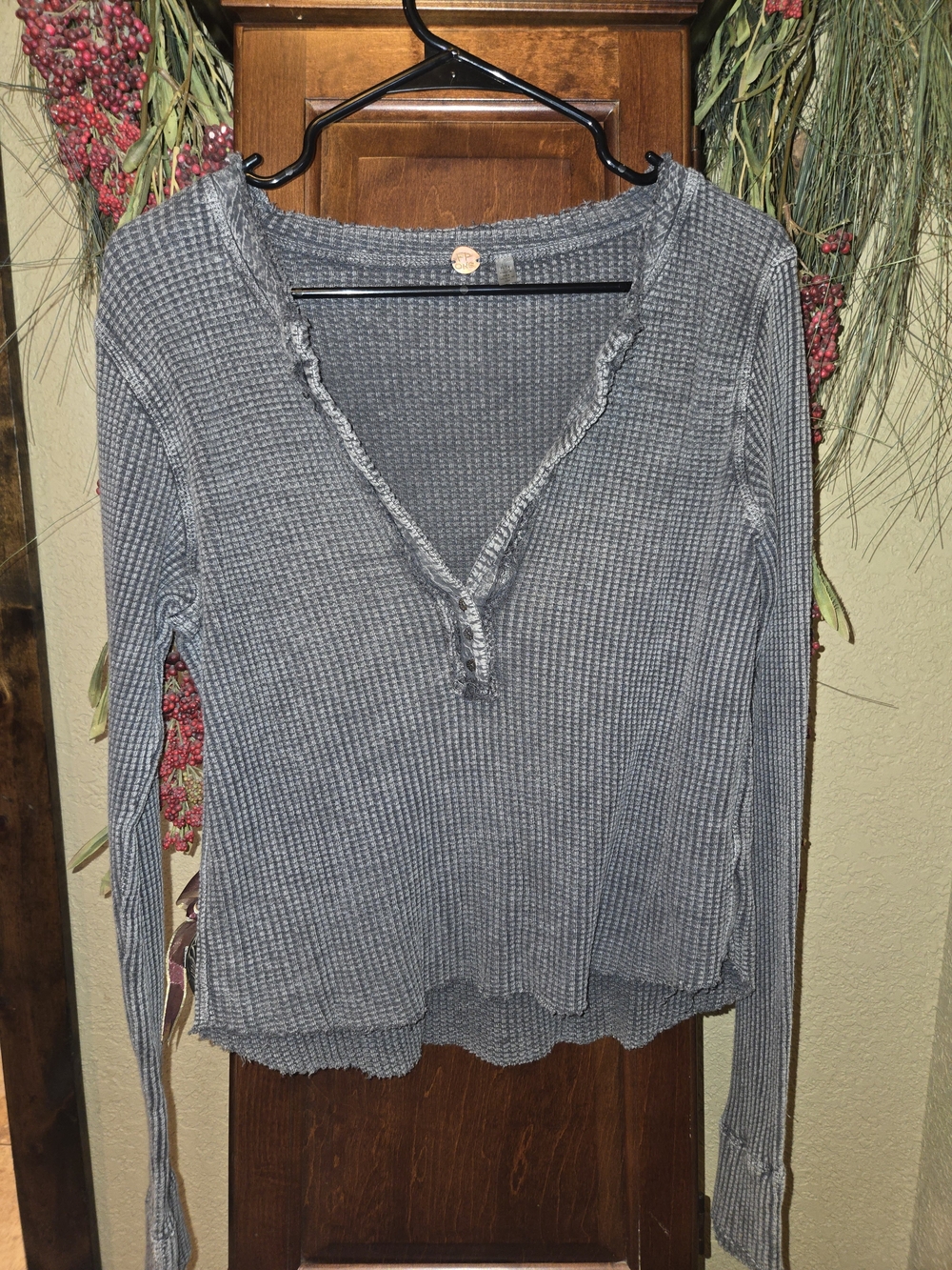FP One Waffle Knit Frayed V-Neck Long Sleeve Top - Gray